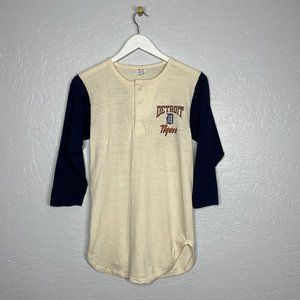 Vintage Champion Size M Beige Blue Detroit Tigers Henley Shirt Single Stitch